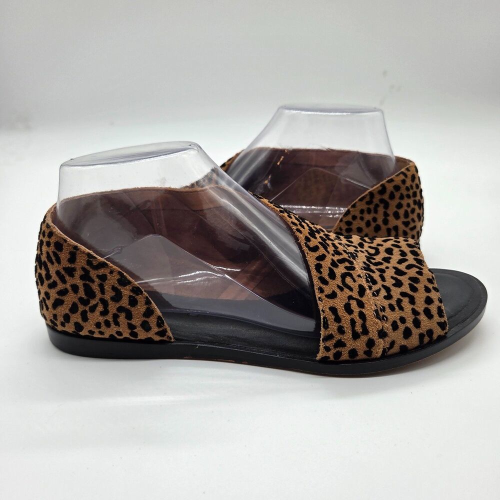1.STATE Celvin Cut-Out Slip-On Sandals Flats Leopard Women's Size 8